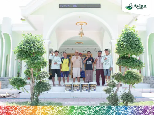 sambut-hari-raya-idul-fitri-1445-h-avian-brands-percantik-100-masjid-di-tanah-air_cover
